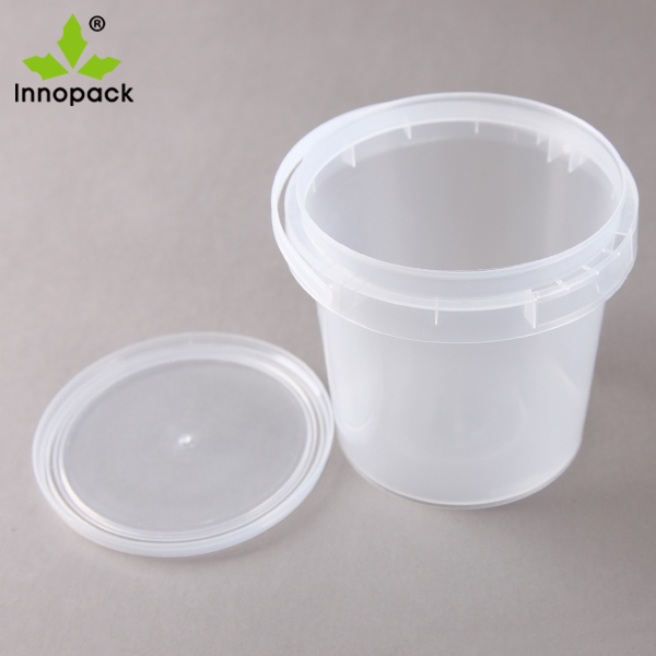 https://www.innopack.com/wp-content/uploads/2020/07/1L-clear-PP-printed-plastic-beach-pail-with-handle-4.jpg