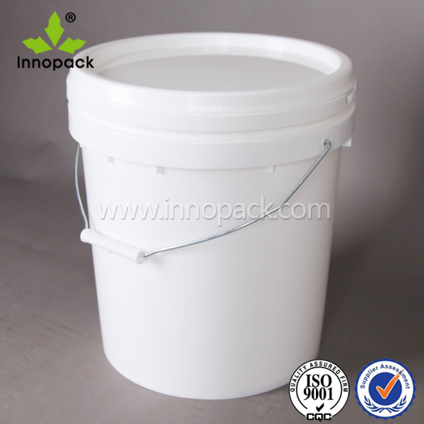 Food grade 15L plastic bucket with lid and handle - Innopack